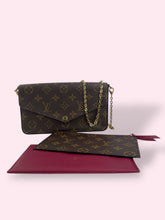 Carica l&#39;immagine nel visualizzatore di Gallery, LOUIS VUITTON POCHETTE FELICIE
