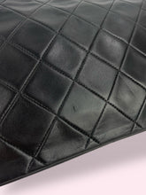 Carica l&#39;immagine nel visualizzatore di Gallery, CHANEL DIANA NERA
