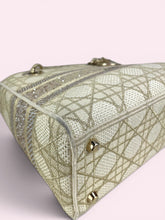 Carica l'immagine nel visualizzatore di Gallery, LADY DIOR SPECIAL EDITION
