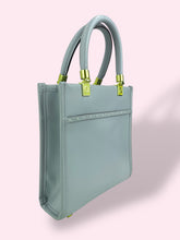 Carica l&#39;immagine nel visualizzatore di Gallery, FENDI MINI SUNSHINE
