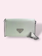 Carica l'immagine nel visualizzatore di Gallery, PRADA WOC ON CHAIN
