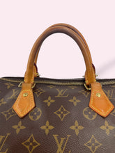Carica l'immagine nel visualizzatore di Gallery, LOUIS VUITTON SPEEDY 40
