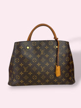 Carica l'immagine nel visualizzatore di Gallery, LOUIS VUITTON MONTAIGNE
