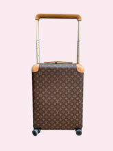Carica l'immagine nel visualizzatore di Gallery, LOUIS VUITTON TROLLEY

