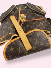 Carica l&#39;immagine nel visualizzatore di Gallery, LOUIS VUITTON ZAINO
