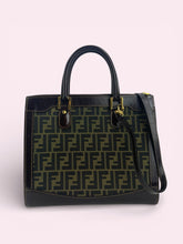 Carica l'immagine nel visualizzatore di Gallery, FENDI TOTE
