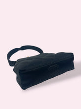 Carica l'immagine nel visualizzatore di Gallery, CHANEL VINTAGE BAG
