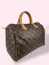 Carica l&#39;immagine nel visualizzatore di Gallery, LOUIS VUITTON SPEEDY 30
