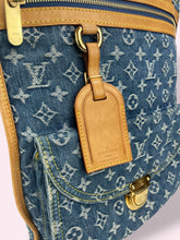 Carica l'immagine nel visualizzatore di Gallery, LOUIS VUITTON SAC PLAT DENIM
