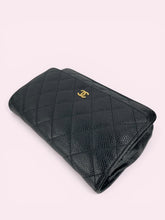 Carica l'immagine nel visualizzatore di Gallery, CHANEL WOC NERO

