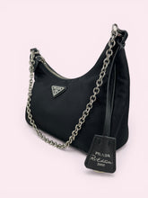 Carica l'immagine nel visualizzatore di Gallery, PRADA RE-EDITION 2005
