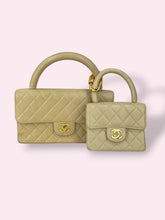 Carica l'immagine nel visualizzatore di Gallery, CHANEL PARENT-CHILD KELLY
