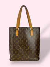 Carica l&#39;immagine nel visualizzatore di Gallery, LOUIS VUITTON VAVIN
