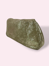 Carica l'immagine nel visualizzatore di Gallery, FENDI CLUTCH
