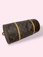 Carica l&#39;immagine nel visualizzatore di Gallery, LOUIS VUITTON PAPILLON
