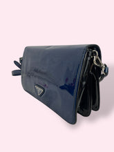 Carica l'immagine nel visualizzatore di Gallery, PRADA FLAP BAG
