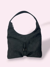 Carica l'immagine nel visualizzatore di Gallery, GUCCI HOBO nylon
