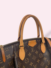 Carica l'immagine nel visualizzatore di Gallery, LOUIS VUITTON TURENNE
