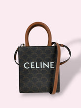 Carica l'immagine nel visualizzatore di Gallery, CELINE MINI TOTE VERTICAL
