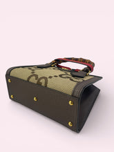 Carica l'immagine nel visualizzatore di Gallery, GUCCI DIANA PICCOLA
