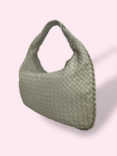 Carica l&#39;immagine nel visualizzatore di Gallery, BOTTEGA VENETA JODIE VINTAGE
