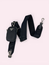 Carica l'immagine nel visualizzatore di Gallery, PRADA RE-EDITION 2005
