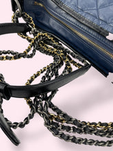Carica l&#39;immagine nel visualizzatore di Gallery, CHANEL GABRIELLE GRANDE
