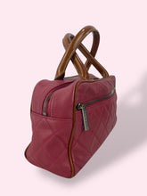 Carica l&#39;immagine nel visualizzatore di Gallery, CHANEL MINI BOSTON BAG

