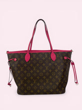 Carica l'immagine nel visualizzatore di Gallery, LV NEVERFULL MM INSIDE OUT
