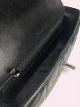 Carica l'immagine nel visualizzatore di Gallery, CHANEL FLAP BAG CHAIN
