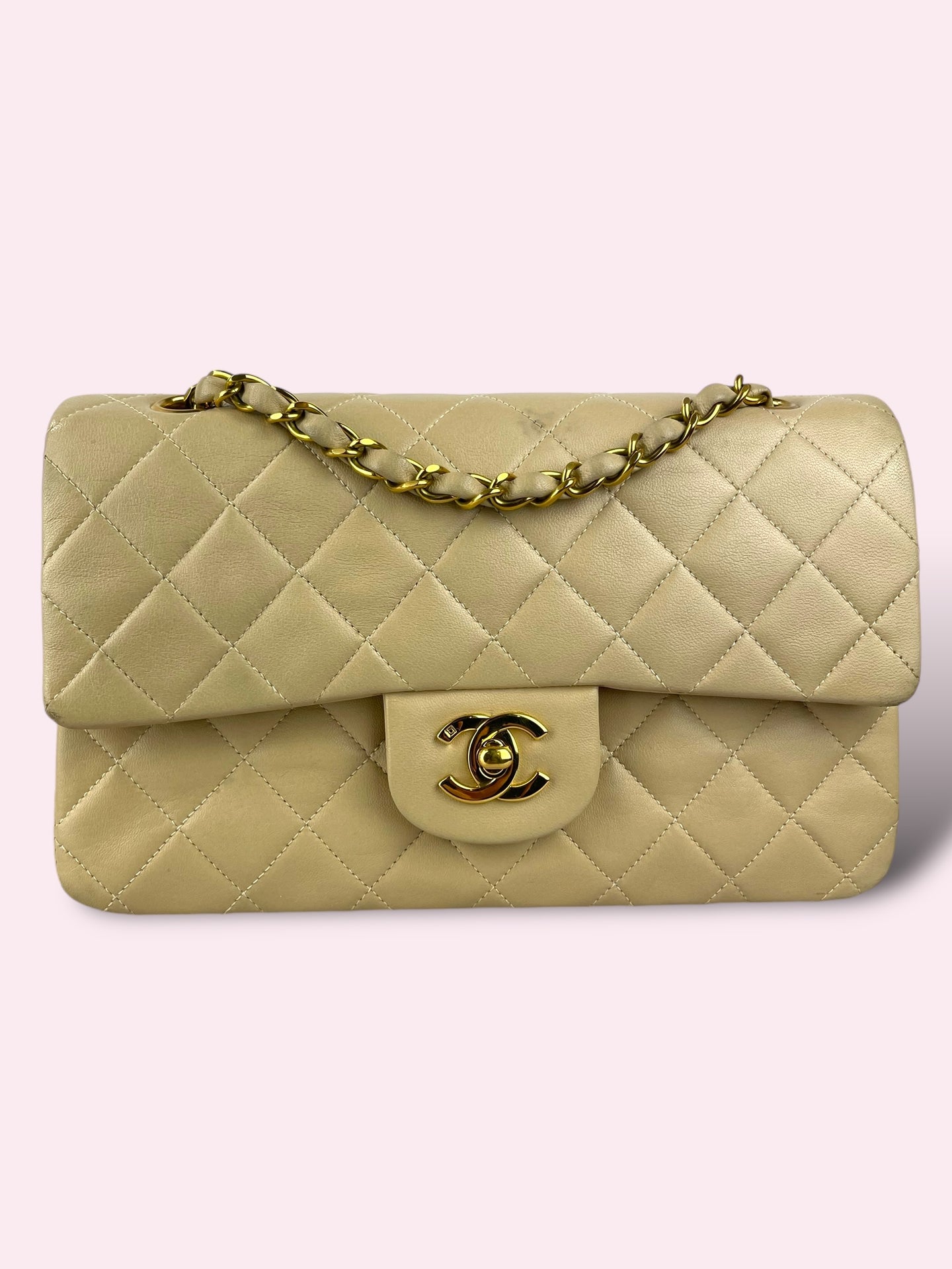 CHANEL 23 beige