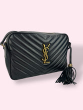 Carica l&#39;immagine nel visualizzatore di Gallery, YSL CAMERA BAG
