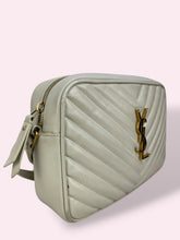 Carica l'immagine nel visualizzatore di Gallery, YSL CAMERA BAG
