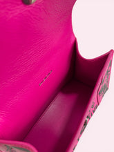 Carica l'immagine nel visualizzatore di Gallery, BALENCIAGA HOURGLASS GRAFFITI xs
