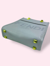 Carica l&#39;immagine nel visualizzatore di Gallery, FENDI MINI SUNSHINE
