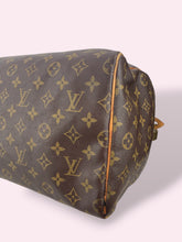 Carica l'immagine nel visualizzatore di Gallery, LOUIS VUITTON SPEEDY 40

