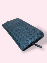 Carica l&#39;immagine nel visualizzatore di Gallery, PORTAFOGLIO BOTTEGA VENETA
