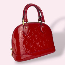 Carica l'immagine nel visualizzatore di Gallery, LOUIS VUITTON ALMA ROSSA

