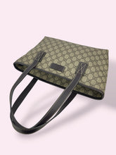 Carica l'immagine nel visualizzatore di Gallery, GUCCI SMALL SHOPPER
