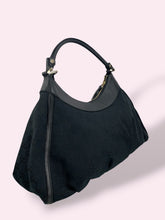 Carica l'immagine nel visualizzatore di Gallery, GUCCI HOBO

