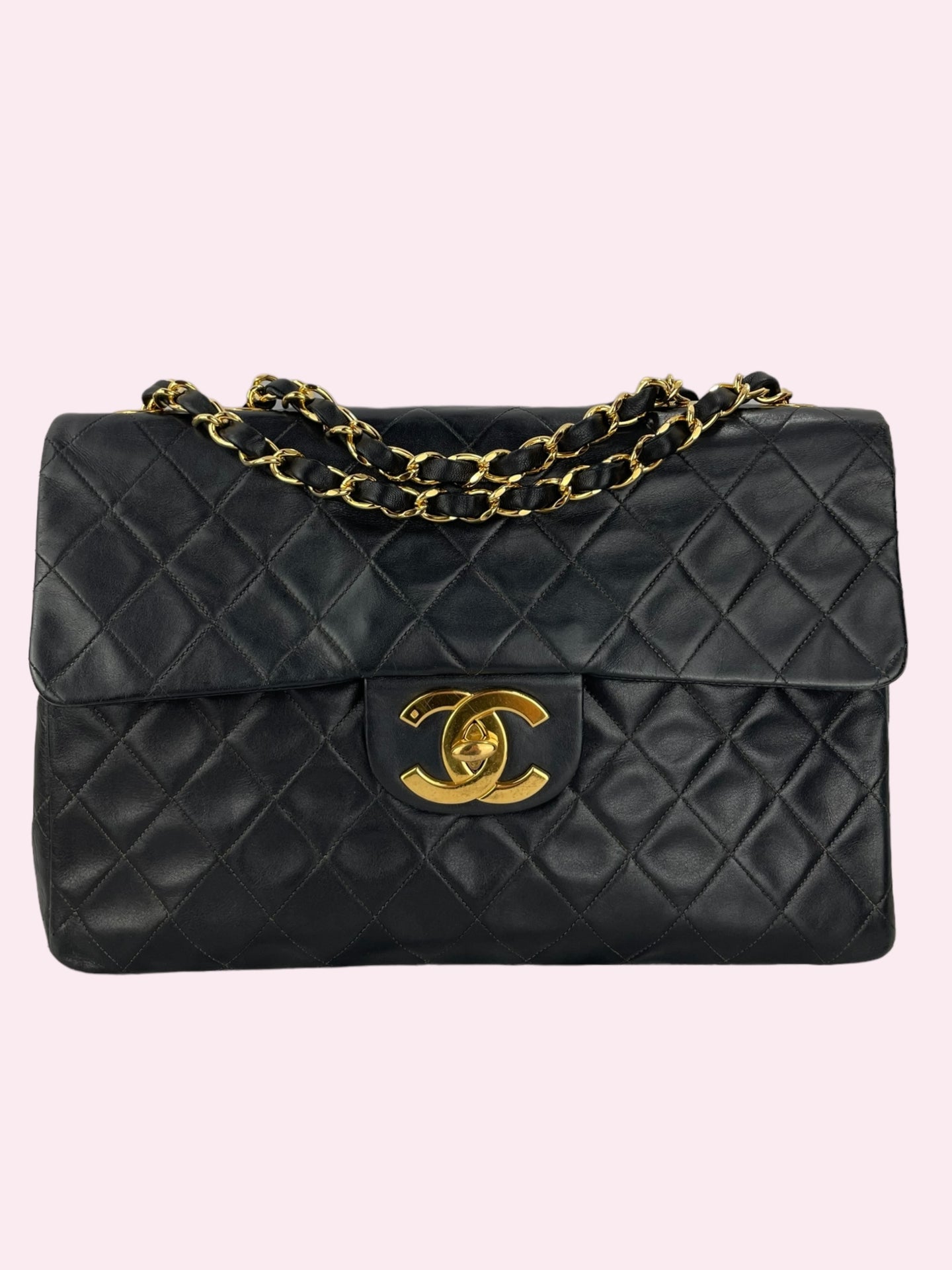 CHANEL MAXI LOGO