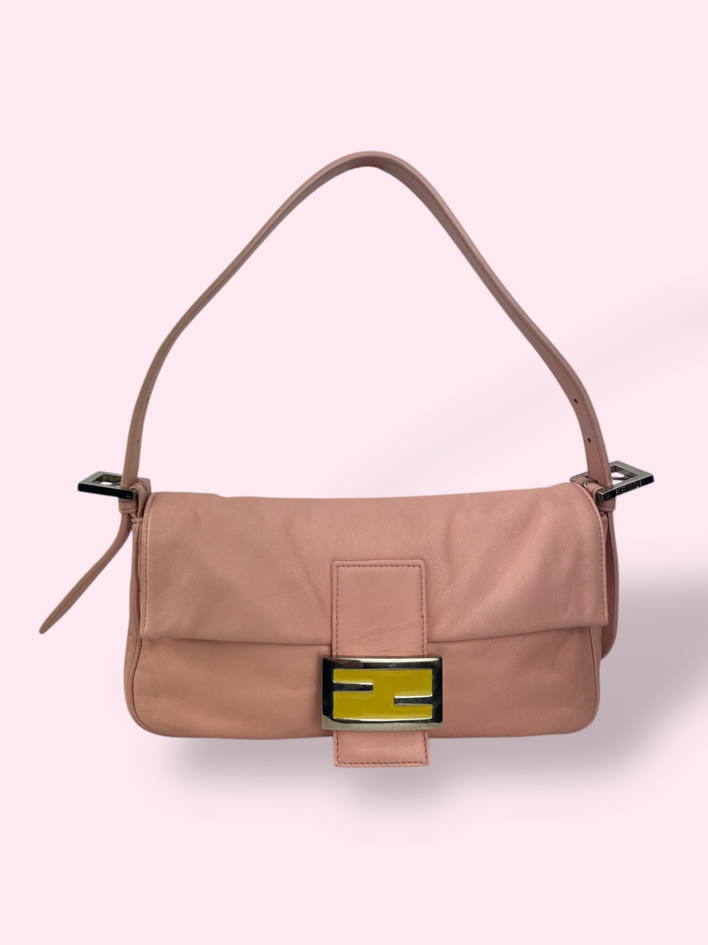 FENDI BAGUETTE ROSA