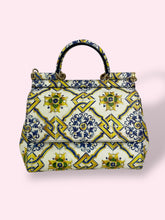 Carica l&#39;immagine nel visualizzatore di Gallery, DOLCE E GABBANA SICILY SMALL
