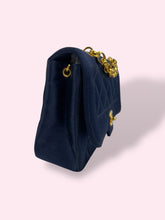 Carica l&#39;immagine nel visualizzatore di Gallery, CHANEL VINTAGE BAG
