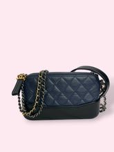 Carica l&#39;immagine nel visualizzatore di Gallery, GABRIELLE WALLET ON CHAIN
