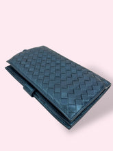 Carica l&#39;immagine nel visualizzatore di Gallery, PORTAFOGLIO BOTTEGA VENETA
