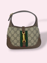 Carica l'immagine nel visualizzatore di Gallery, GUCCI JACKIE MINI
