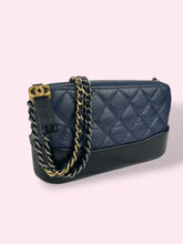 Carica l&#39;immagine nel visualizzatore di Gallery, GABRIELLE WALLET ON CHAIN
