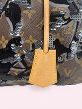 Carica l'immagine nel visualizzatore di Gallery, LOUIS VUITTON SPEEDY 30 FLEUR DE JAIS
