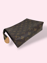 Carica l&#39;immagine nel visualizzatore di Gallery, LOUIS VUITTON VOYAGE PM

